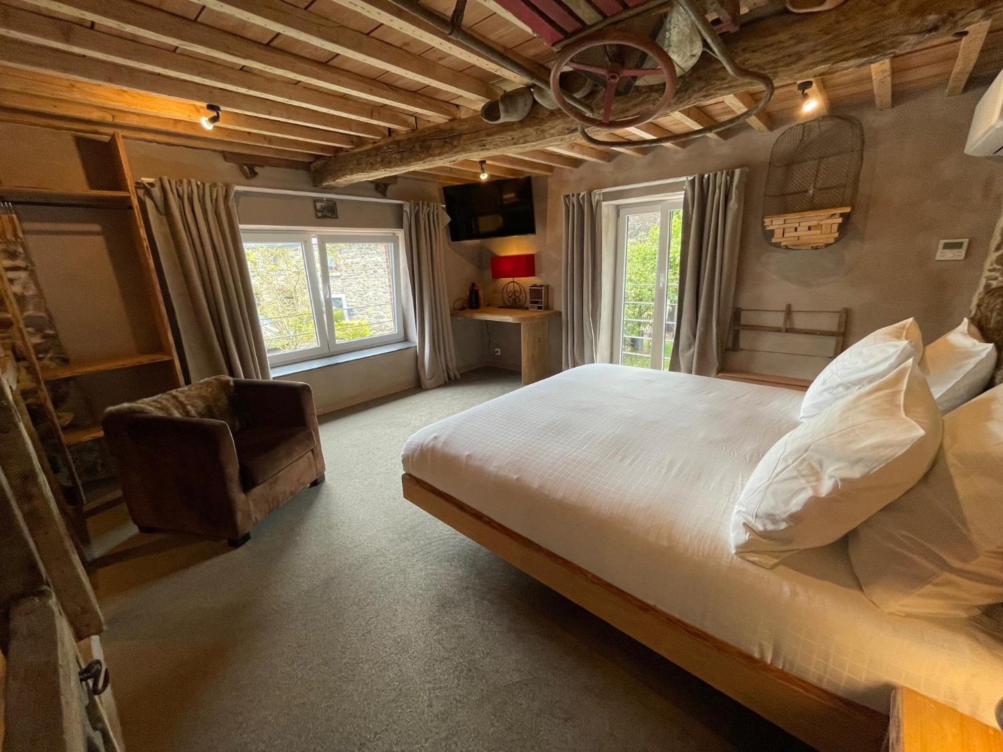 Les Chambres De Laurette Spa Extérieur photo