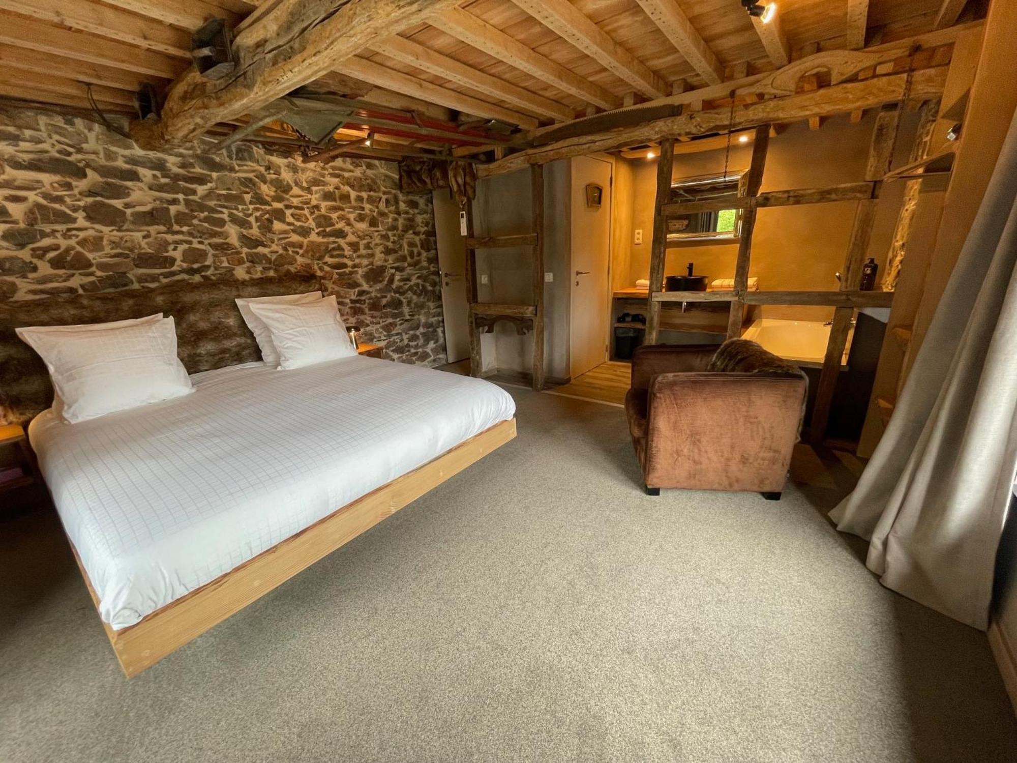 Les Chambres De Laurette Spa Extérieur photo
